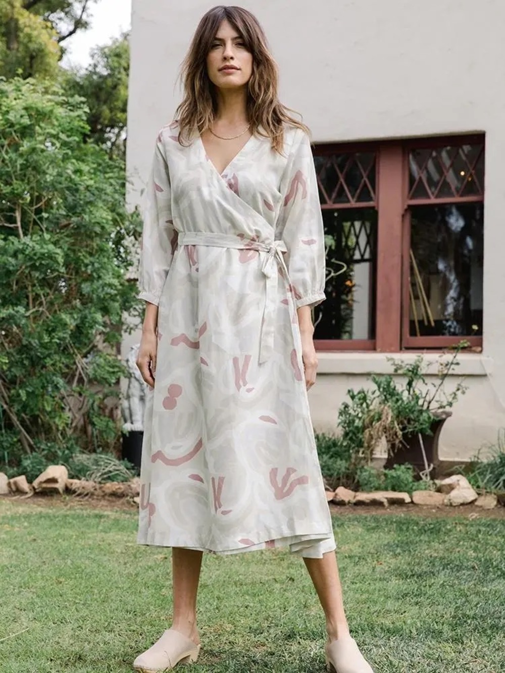 Tradlands Lily Midi Wrap Dress - EUC - L